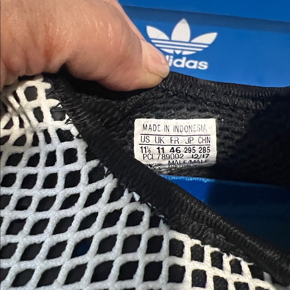 Adidas Deerupt Runners Men’s Sneakers - Picture 3 of 6